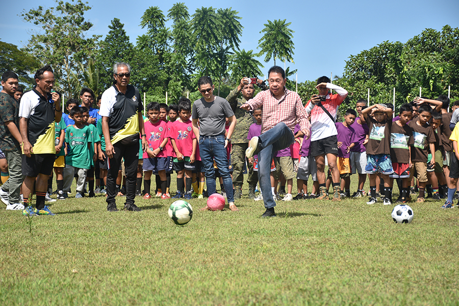 READ || Alakdan Division, LGU initiates Football for Peace: promote inclusive access to sports