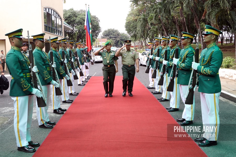 Indonesian armies strengthen military ties