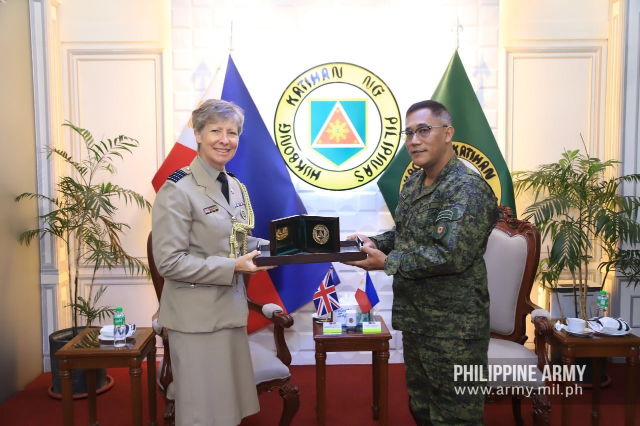 UK Defense Attaché visits HPA
